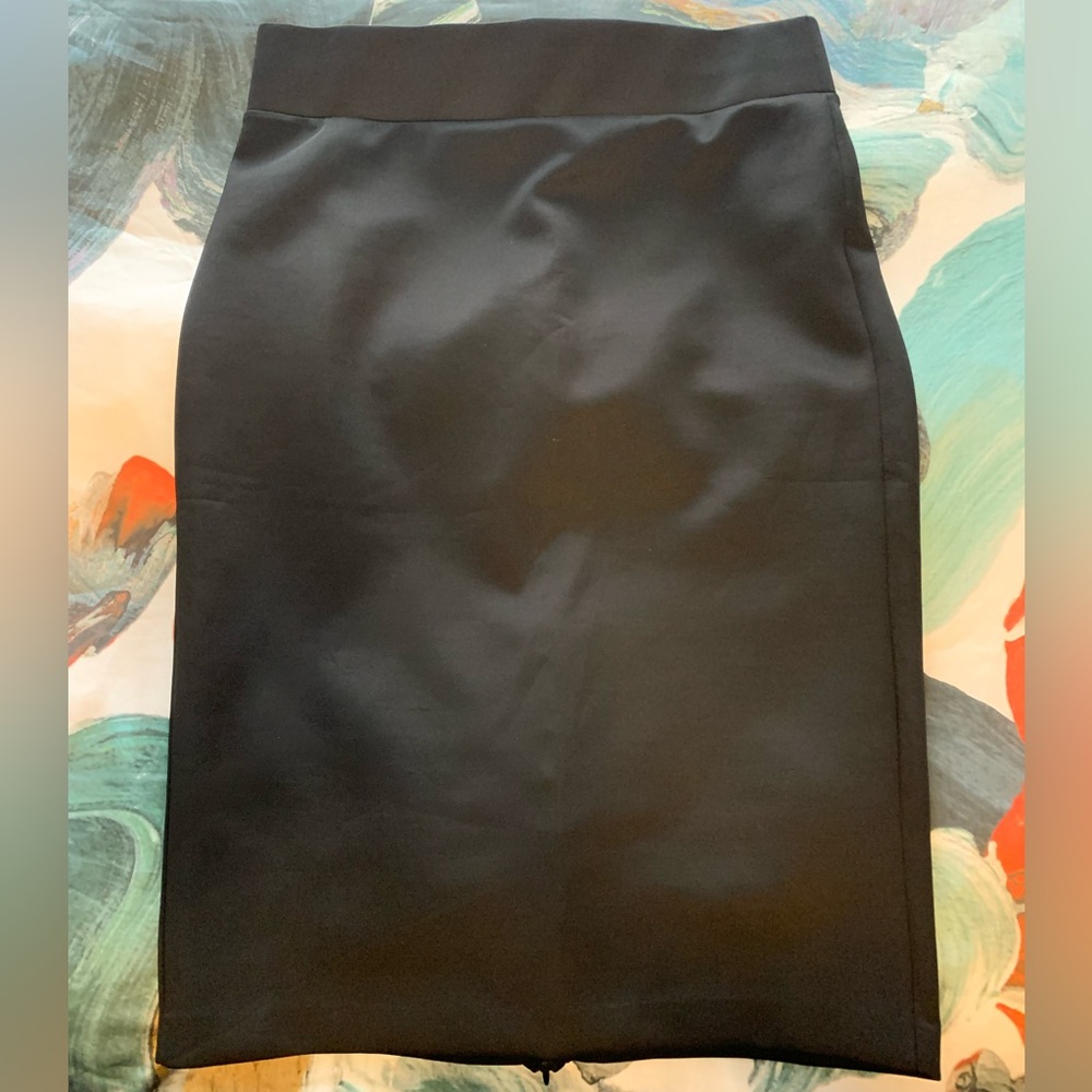 ELOQUII neoprene pencil skirt with zipper slit- black- size 16